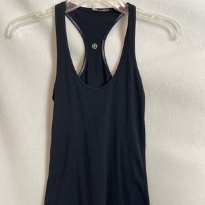 Black lululemon tank top